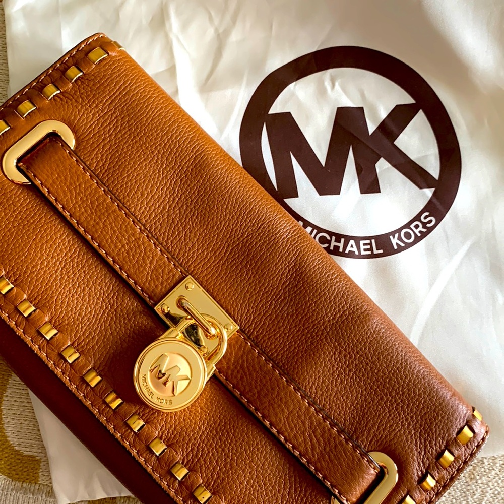 Michael Kors Hamilton Shoulder/ Clutch bag